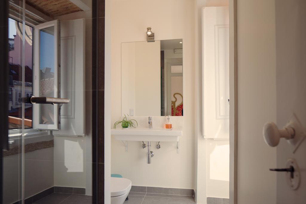 Lisbon Calling Rooms & Studio Luaran gambar